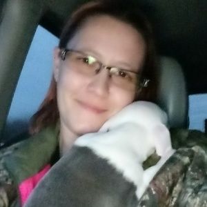 Meet your Posher, Cassandra